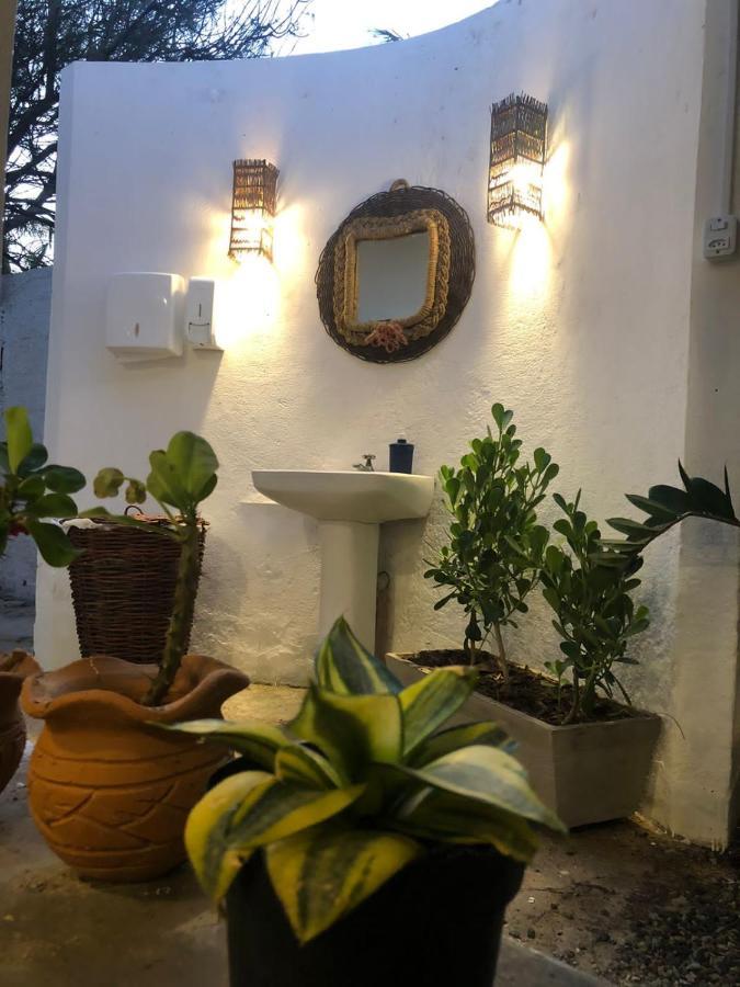 Restaurante & Pousada Portal Dos Ventos Icapui Bagian luar foto